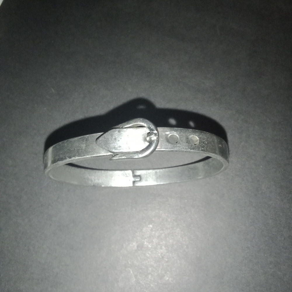 Bracelet Stack - Picture 8 of 9